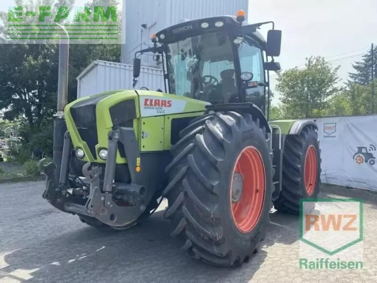 Farm tractor CLAAS xerion 3300 trac vc TRAC VC: picture 6