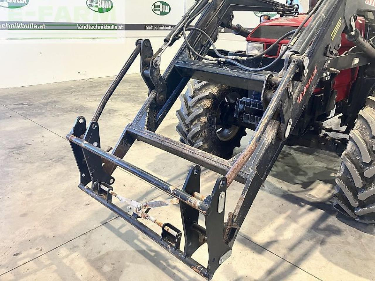 Farm tractor Case-IH 4230 xl a: picture 8 Farm tractor Case-IH 4230 xl a: picture 8