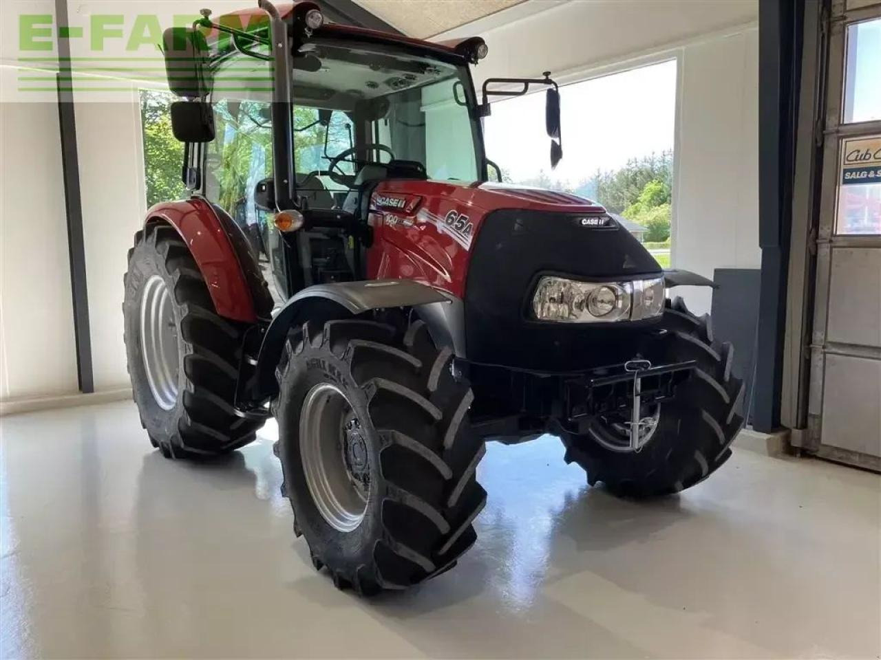 Case-IH farmall 65a - Farm tractor: picture 2 Case-IH farmall 65a - Farm tractor: picture 2
