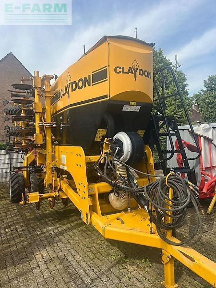 Claydon t6 s+f - Seed drill: picture 1 Claydon t6 s+f - Seed drill: picture 1