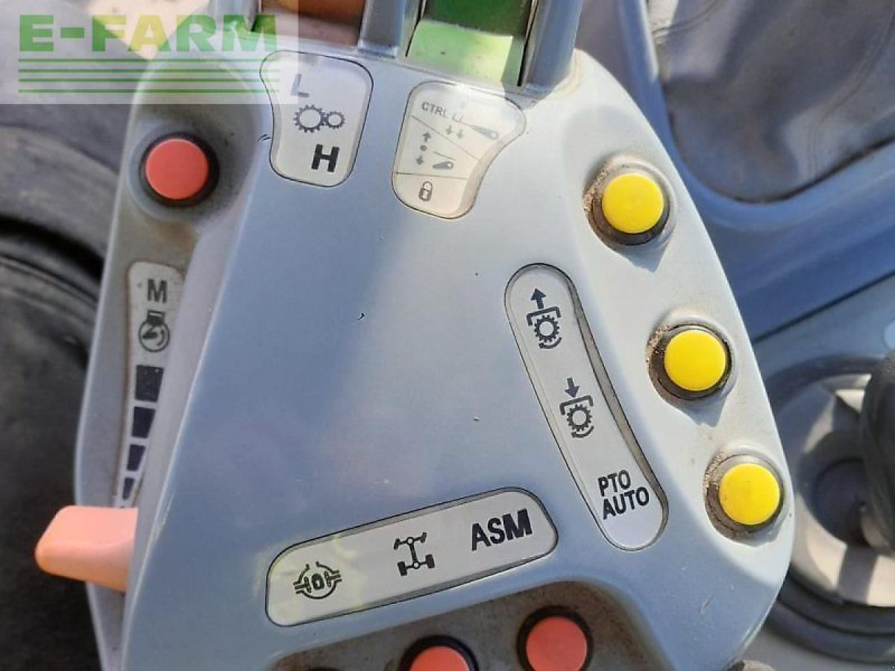 Farm tractor Deutz-Fahr agrotron m 600: picture 12 Farm tractor Deutz-Fahr agrotron m 600: picture 12