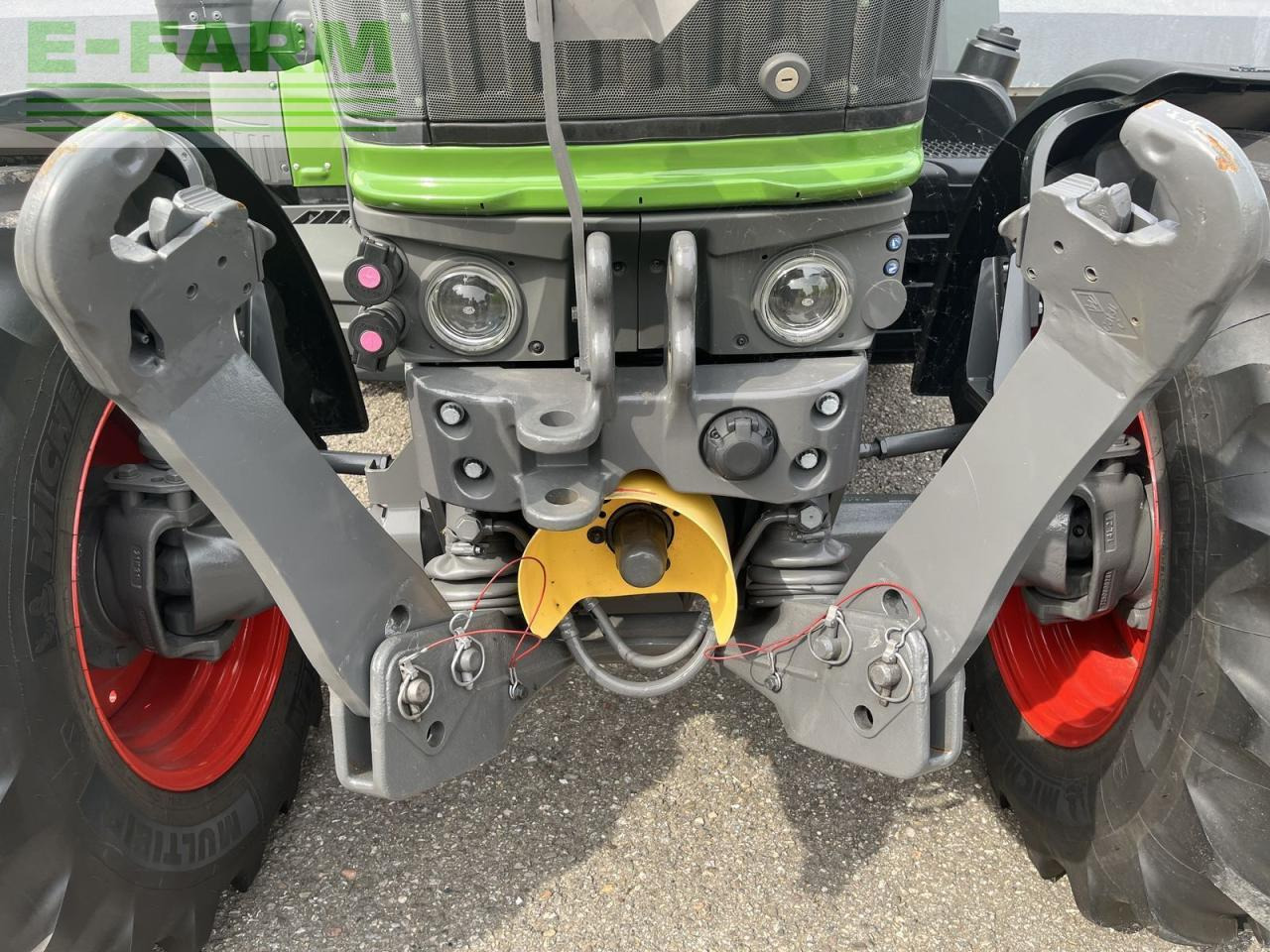 Fendt 211 s vario gen3 power setting 2 - Farm tractor: picture 3 Fendt 211 s vario gen3 power setting 2 - Farm tractor: picture 3