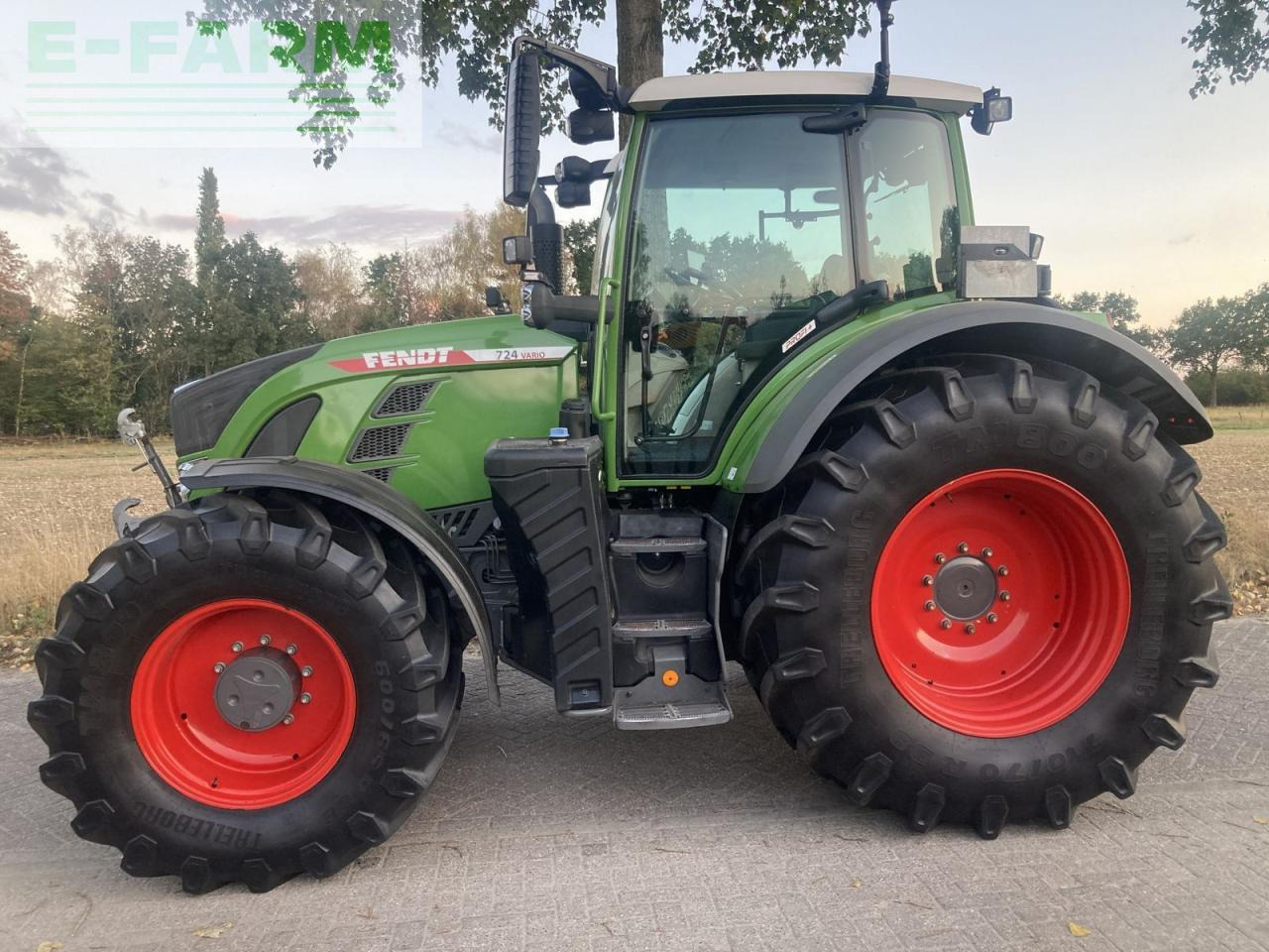 Farm tractor Fendt 724 vario profi+ ProfiPlus: picture 7