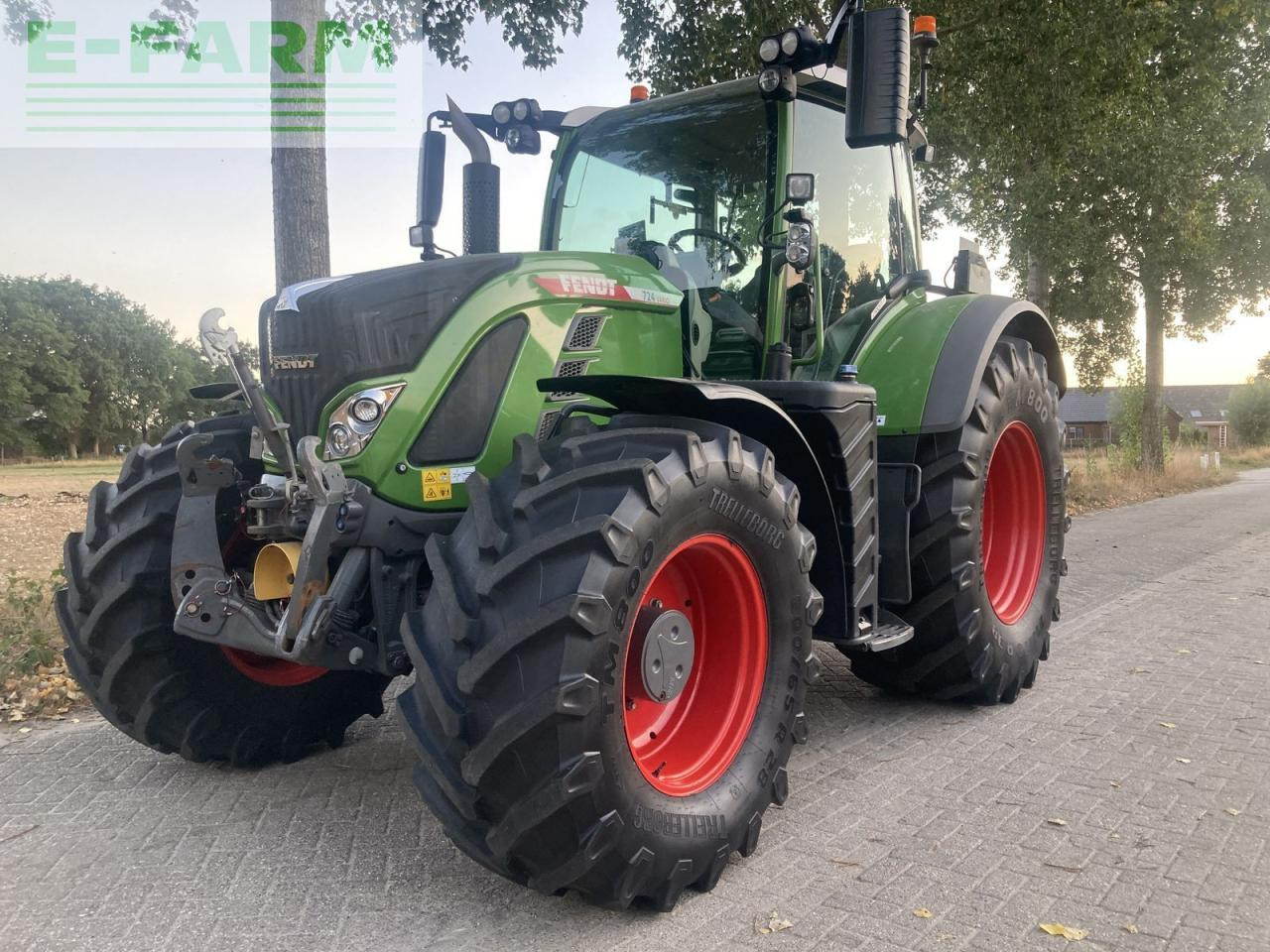 Farm tractor Fendt 724 vario profi+ ProfiPlus: picture 6