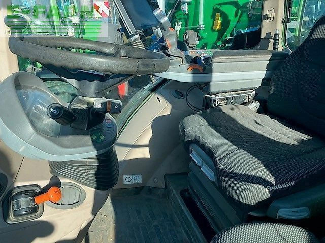 Fendt 724 vario s4 profiplus ProfiPlus - Farm tractor: picture 3 Fendt 724 vario s4 profiplus ProfiPlus - Farm tractor: picture 3