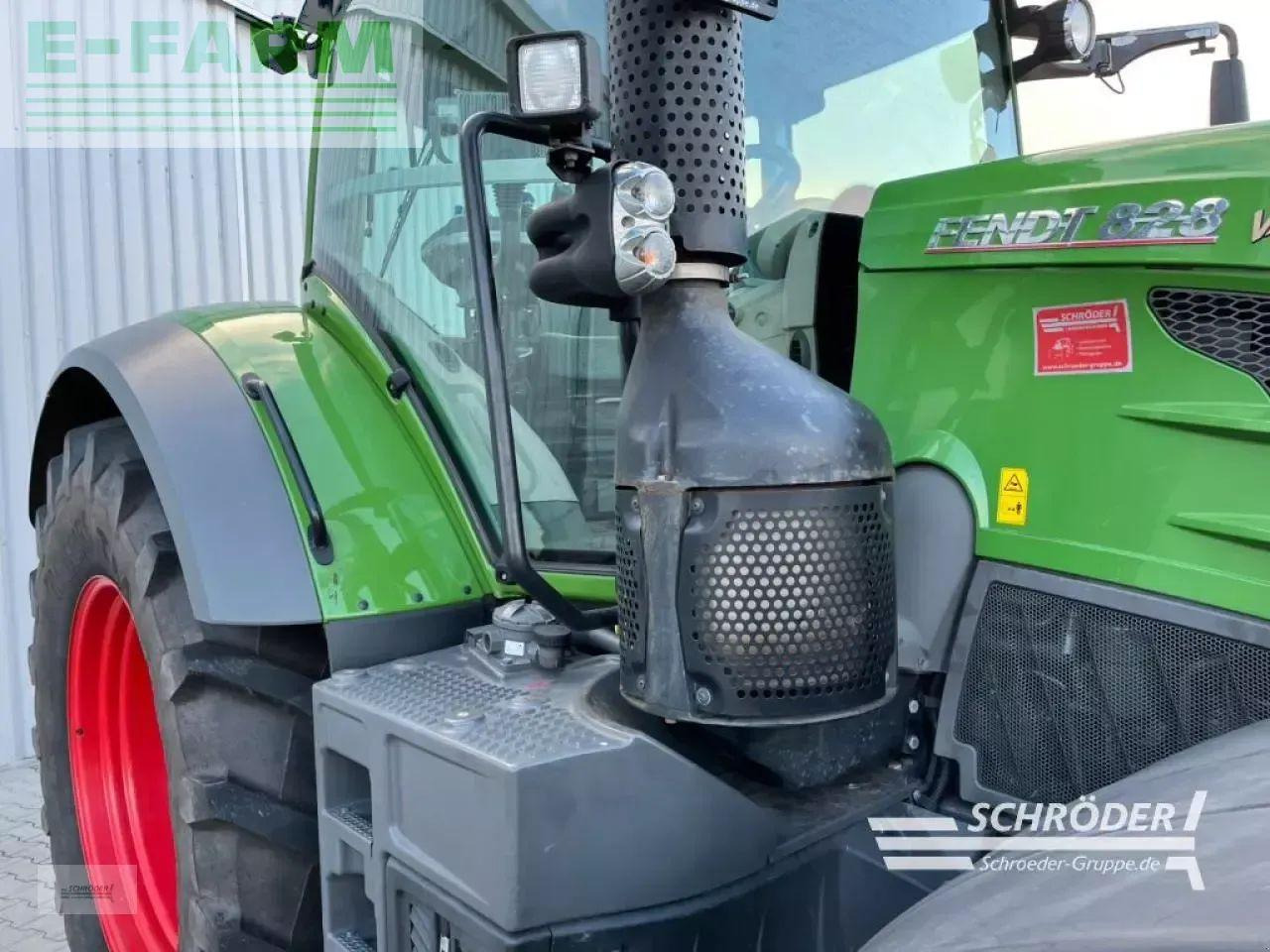 Farm tractor Fendt 828 vario s4 profi plus ProfiPlus: picture 17