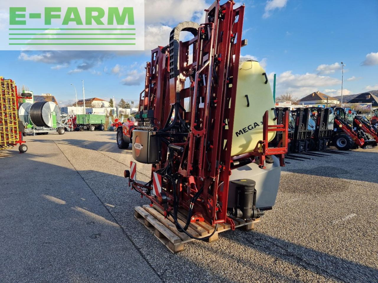 Hardi Mega 12 - Tractor mounted sprayer: picture 4 Hardi Mega 12 - Tractor mounted sprayer: picture 4