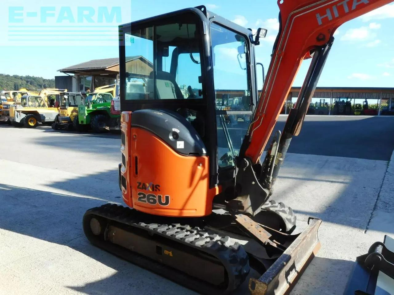 Mini excavator Hitachi zx26u-6 ( 2.740kg ) powertilt: picture 12 Mini excavator Hitachi zx26u-6 ( 2.740kg ) powertilt: picture 12