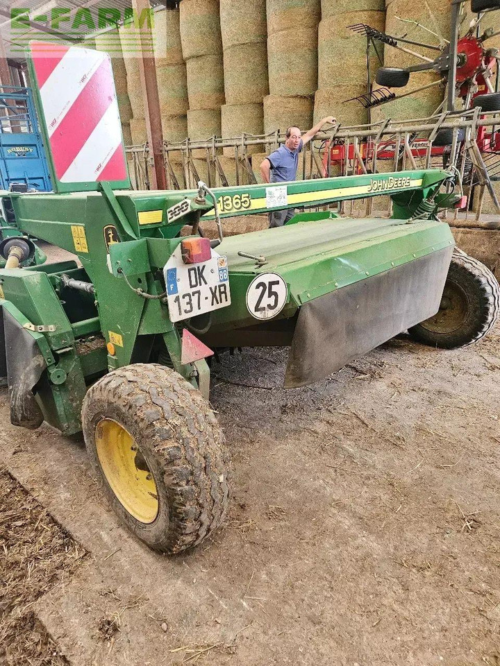 John Deere 1365 - Mower: picture 4 John Deere 1365 - Mower: picture 4