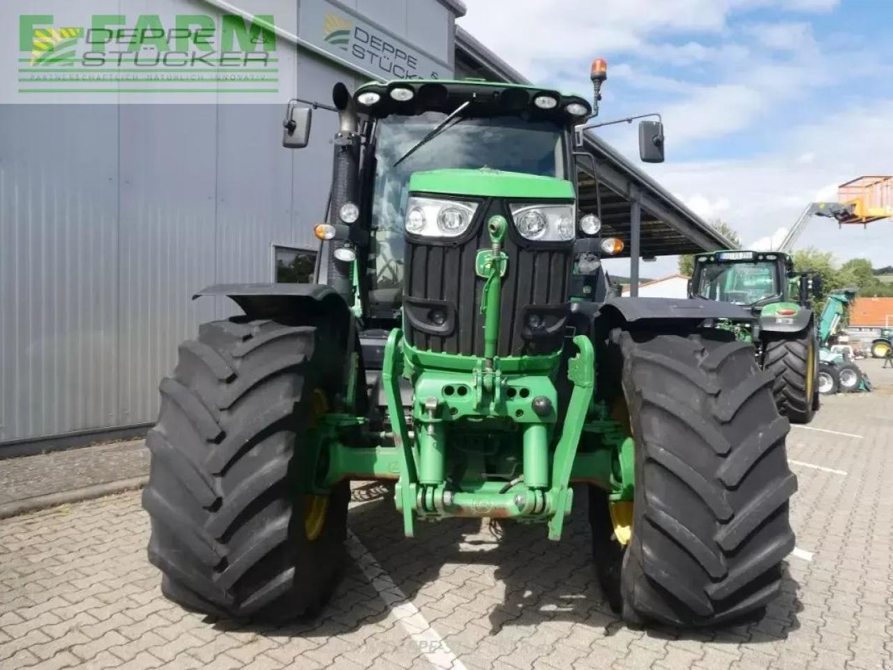 John Deere 6170r - Farm tractor: picture 2 John Deere 6170r - Farm tractor: picture 2