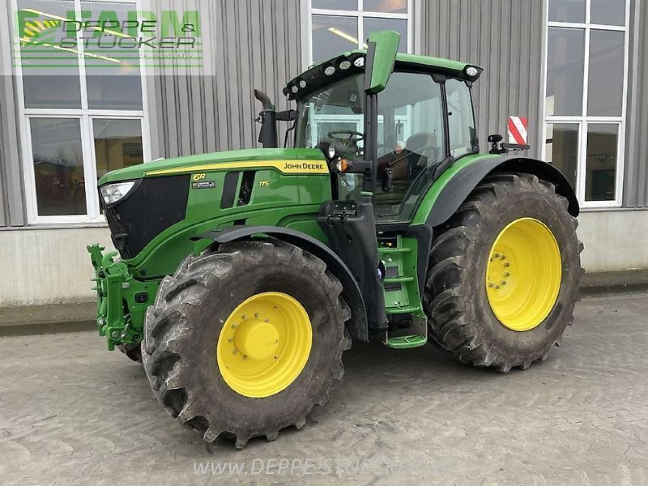 John Deere 6r 175 - Farm tractor: picture 1 John Deere 6r 175 - Farm tractor: picture 1
