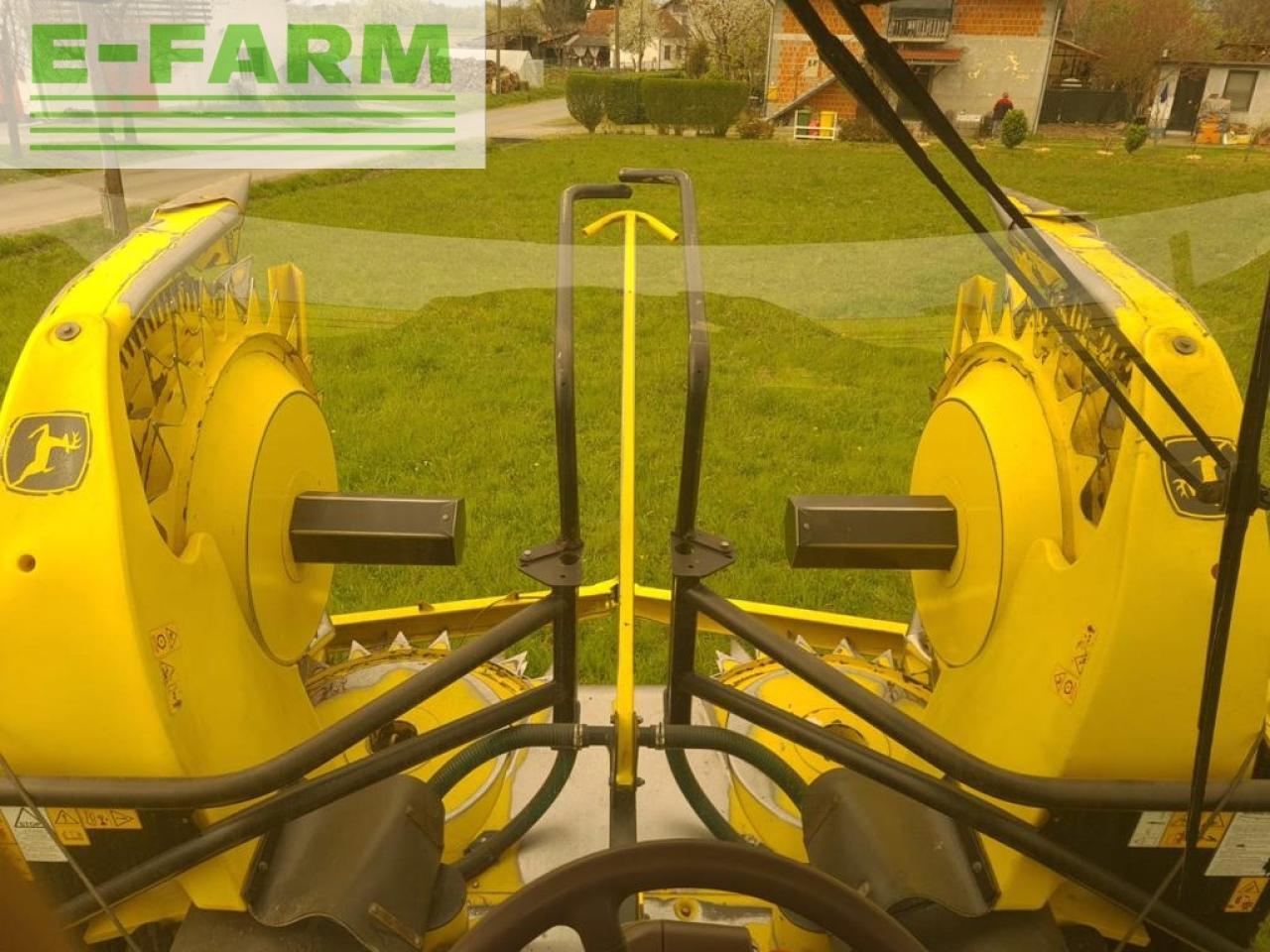 Forage harvester John Deere 8600 i: picture 8 Forage harvester John Deere 8600 i: picture 8