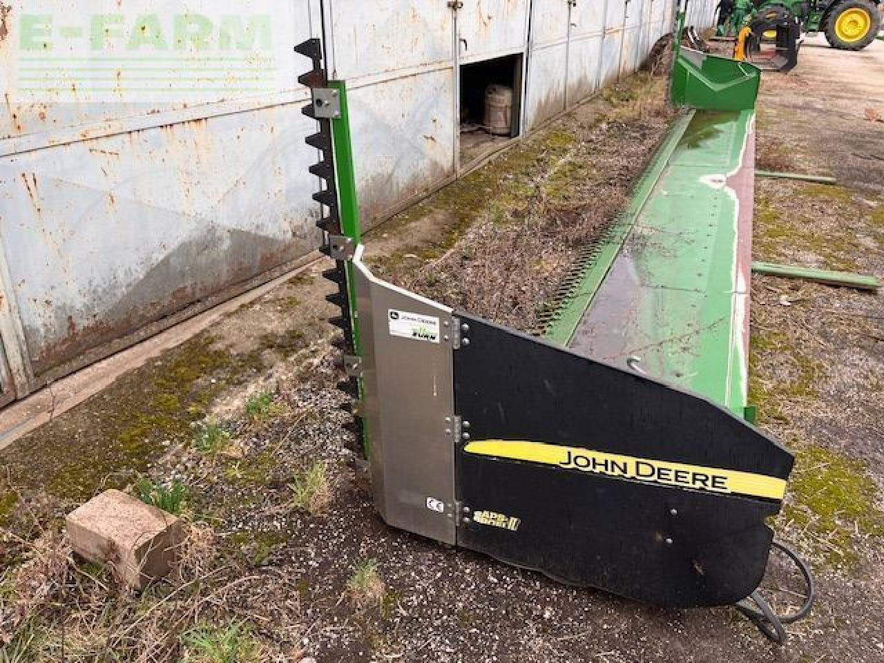 Combine harvester John Deere T670: picture 10