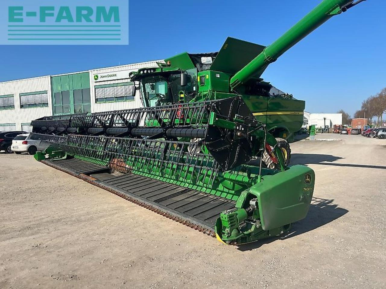 John Deere s790 - Combine harvester: picture 1 John Deere s790 - Combine harvester: picture 1