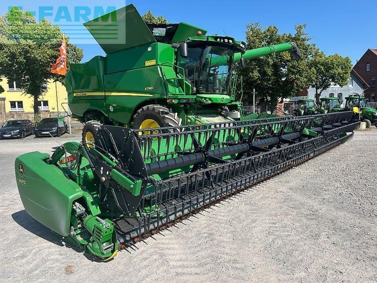 John Deere s790 inkl. hd40fd - Combine harvester: picture 3 John Deere s790 inkl. hd40fd - Combine harvester: picture 3