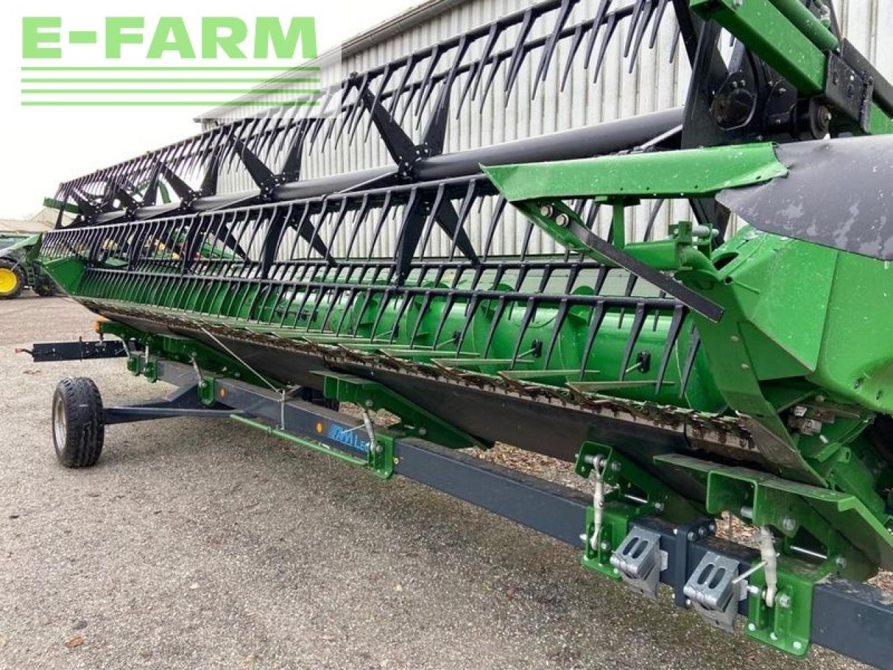 Combine harvester John Deere t660 my22 prod 30: picture 17 Combine harvester John Deere t660 my22 prod 30: picture 17