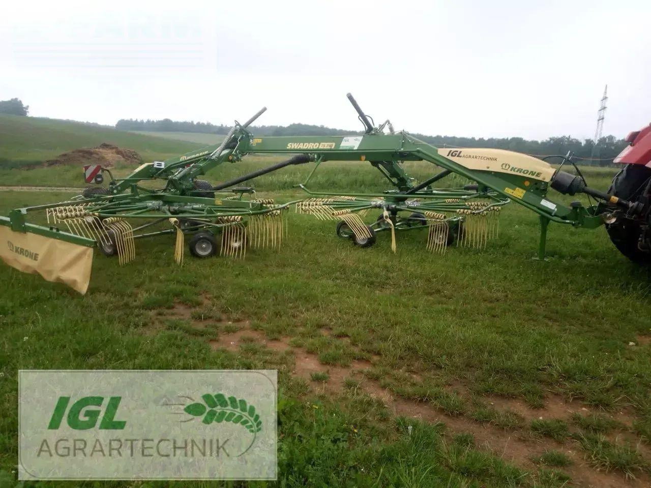 Krone swadro ts 740 - Tedder/ Rake: picture 2 Krone swadro ts 740 - Tedder/ Rake: picture 2