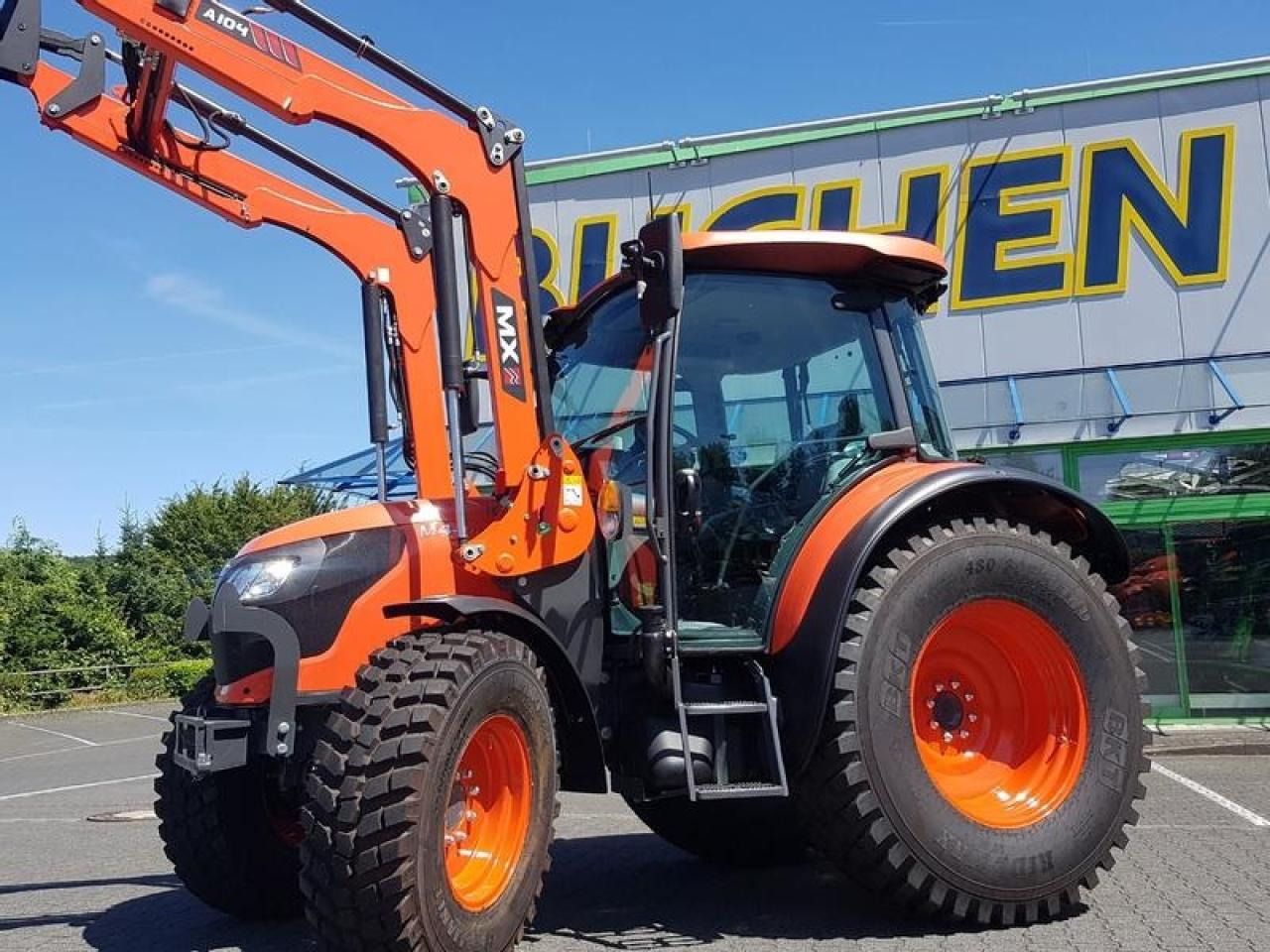 Kubota m4-073 cab 36x36 - Farm tractor: picture 4 Kubota m4-073 cab 36x36 - Farm tractor: picture 4