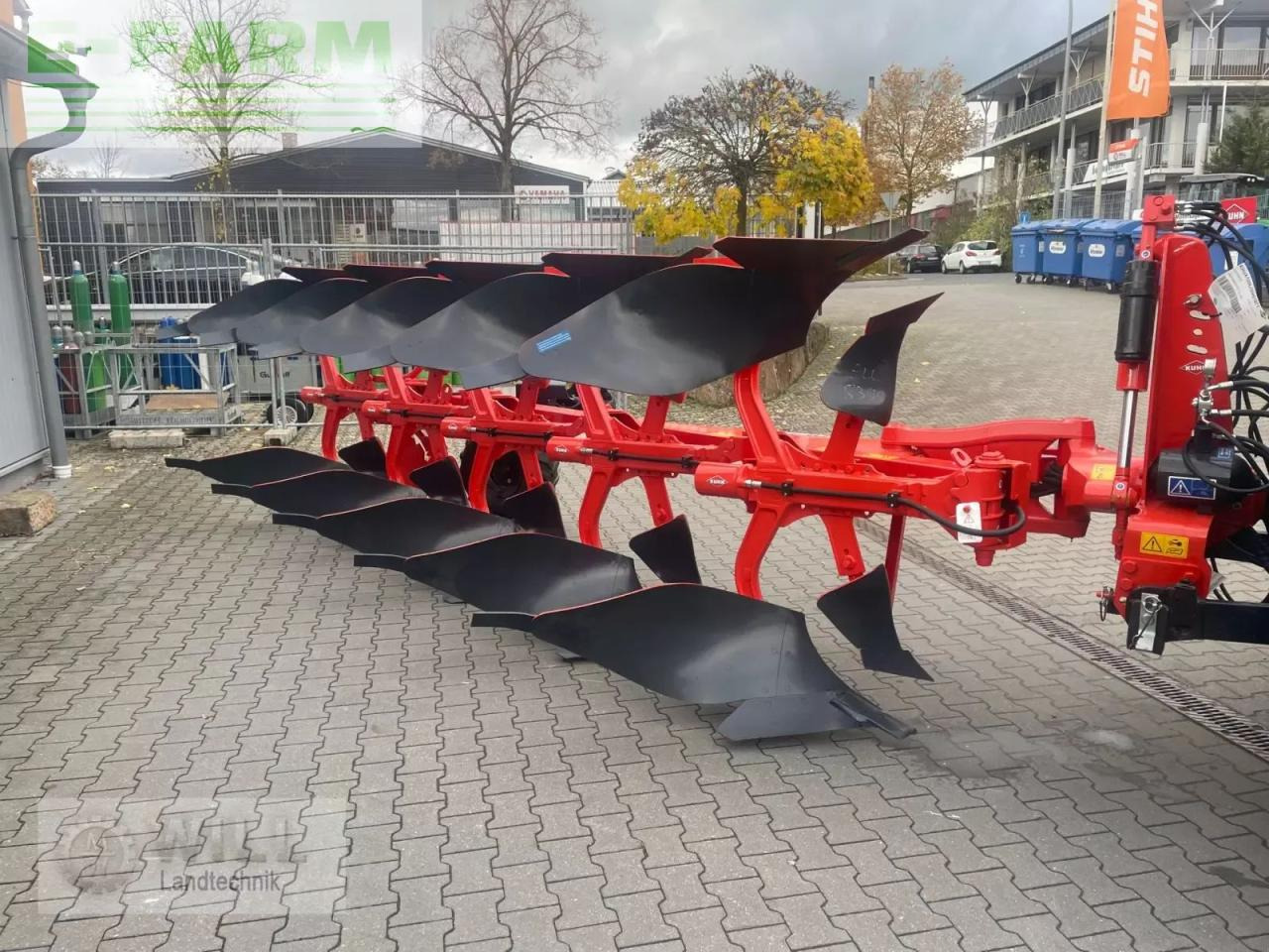 Kuhn varimaster 153 - Plow: picture 1 Kuhn varimaster 153 - Plow: picture 1