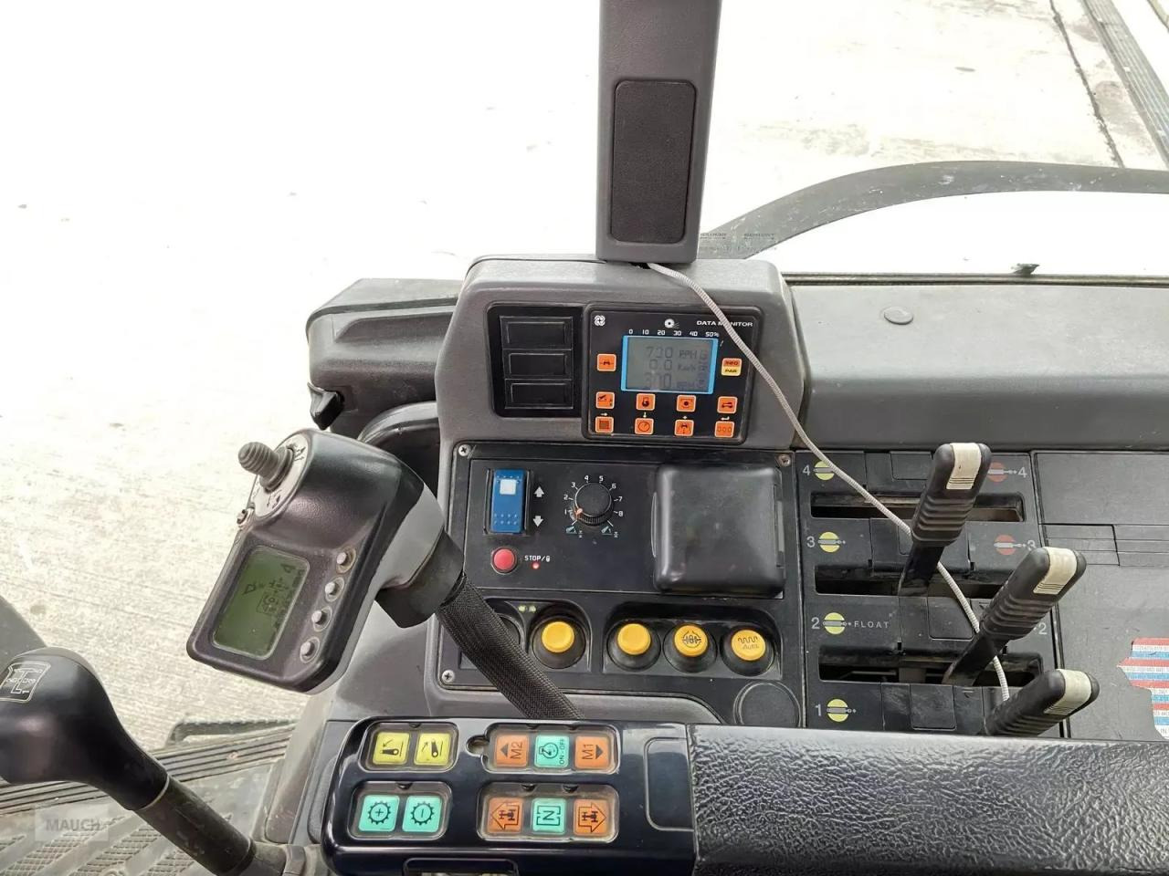 Farm tractor Lamborghini 1050 vdt: picture 13