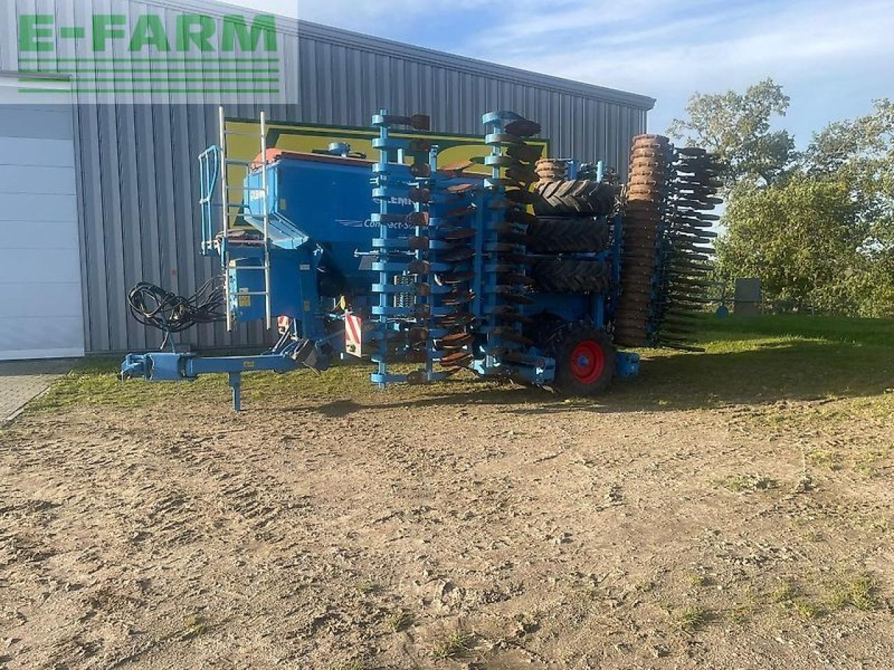 Lemken compact solitair - Seed drill: picture 1 Lemken compact solitair - Seed drill: picture 1
