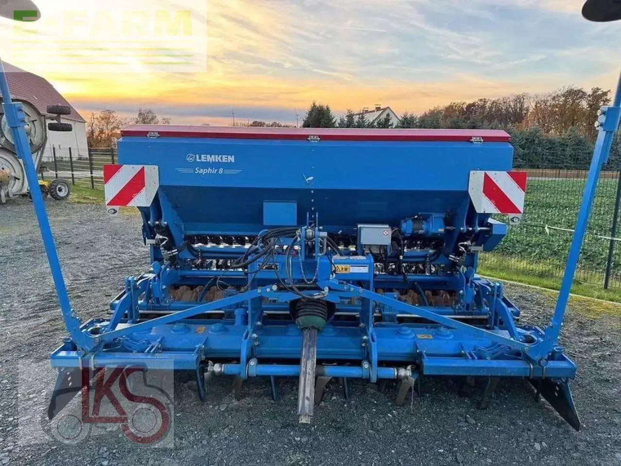Combine seed drill Lemken saphir 8 / 300 ds + zirkon 8 / 300: picture 6 Combine seed drill Lemken saphir 8 / 300 ds + zirkon 8 / 300: picture 6