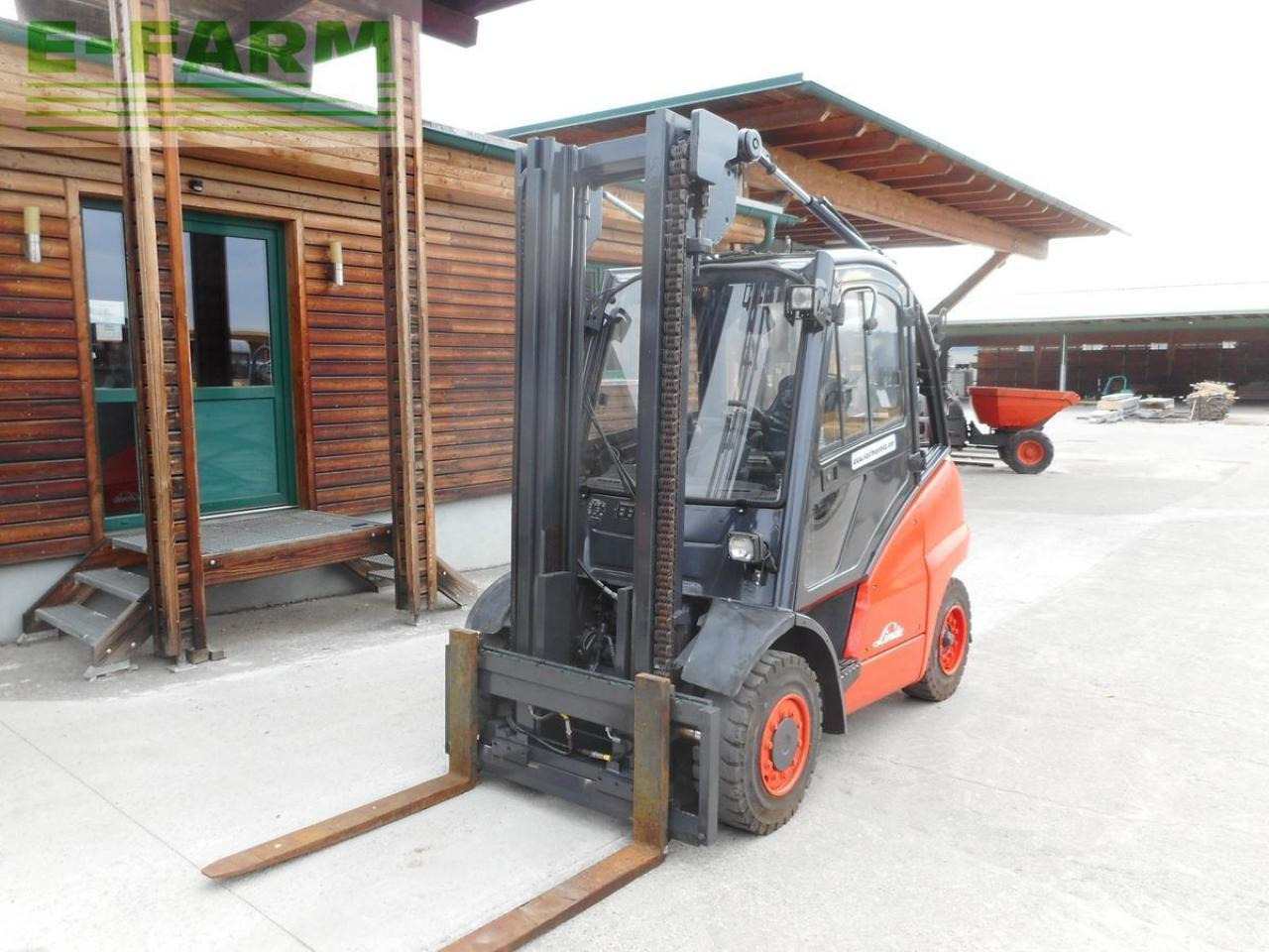Linde h40d mit vollkabine + rußfilter + seitenschieber - Forklift: picture 2 Linde h40d mit vollkabine + rußfilter + seitenschieber - Forklift: picture 2
