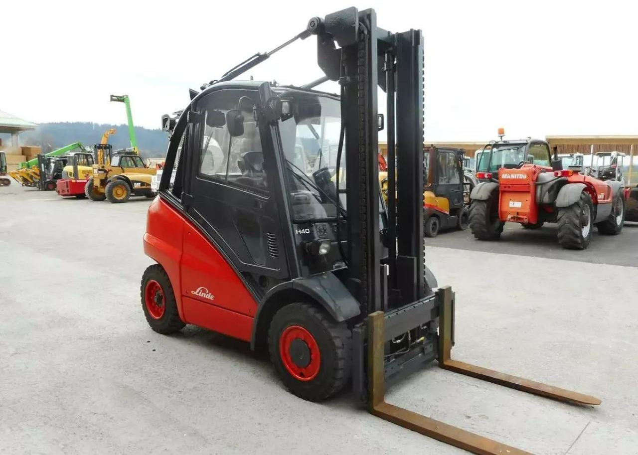 Linde h40d mit vollkabine + rußfilter + seitenschieber - Forklift: picture 5 Linde h40d mit vollkabine + rußfilter + seitenschieber - Forklift: picture 5