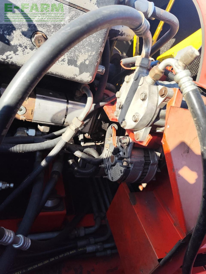 Combine harvester Massey Ferguson 38: picture 30 Combine harvester Massey Ferguson 38: picture 30