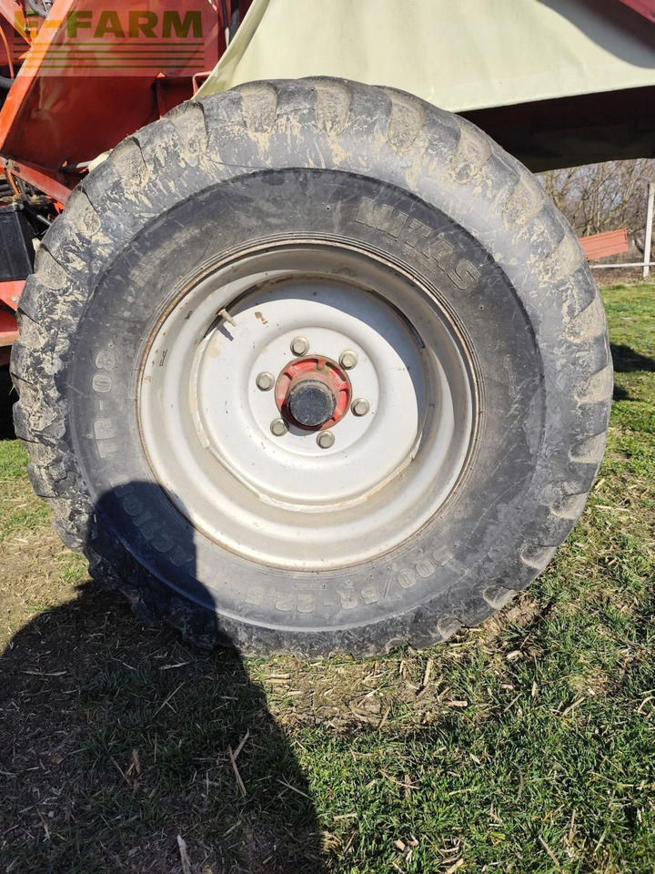 Combine harvester Massey Ferguson 38: picture 7 Combine harvester Massey Ferguson 38: picture 7
