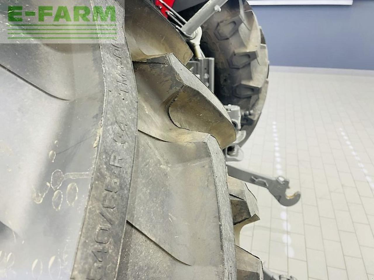 Farm tractor Massey Ferguson 4709 m dyna-2 essential: picture 14