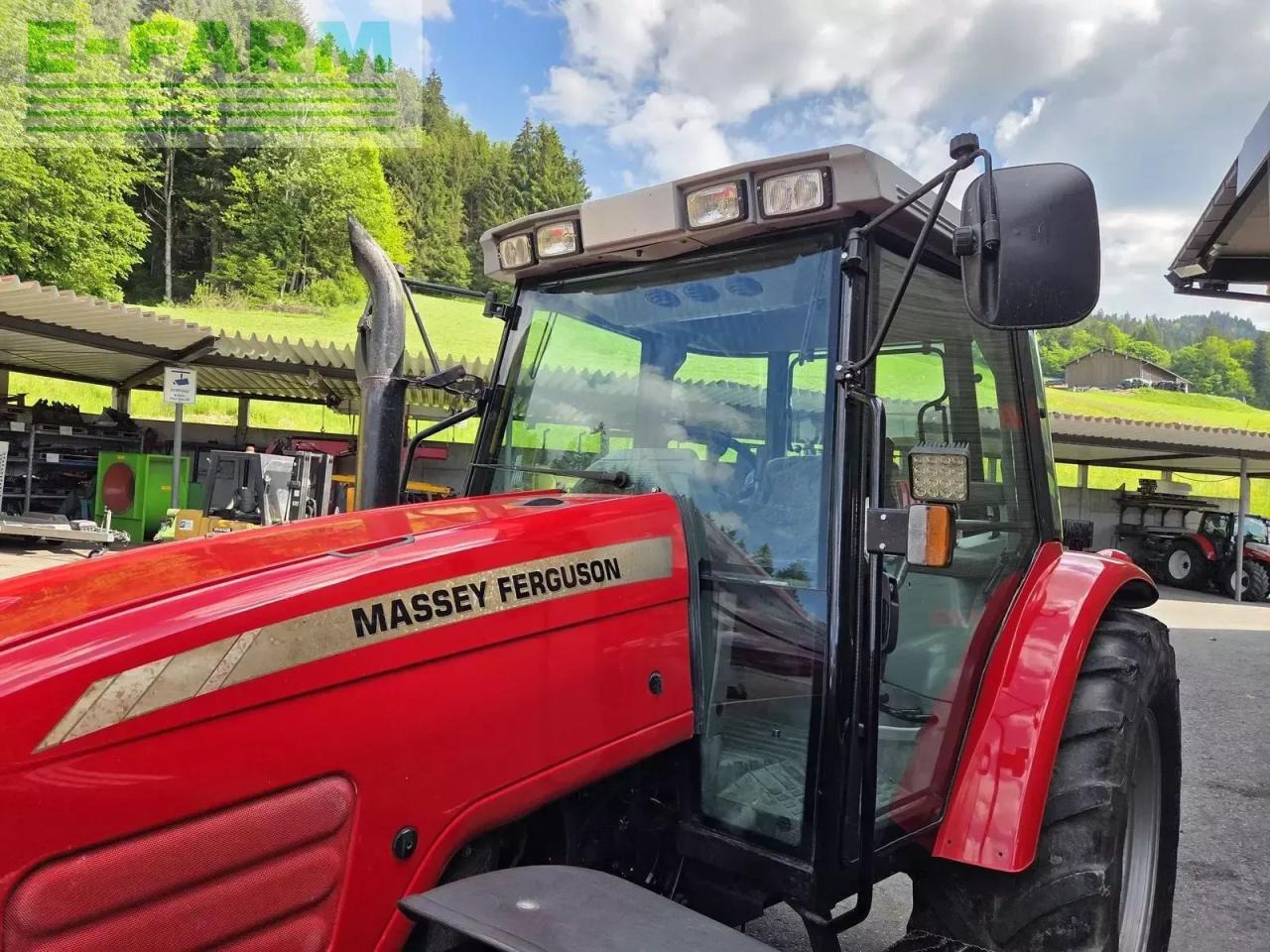 Farm tractor Massey Ferguson 6235-4: picture 16 Farm tractor Massey Ferguson 6235-4: picture 16