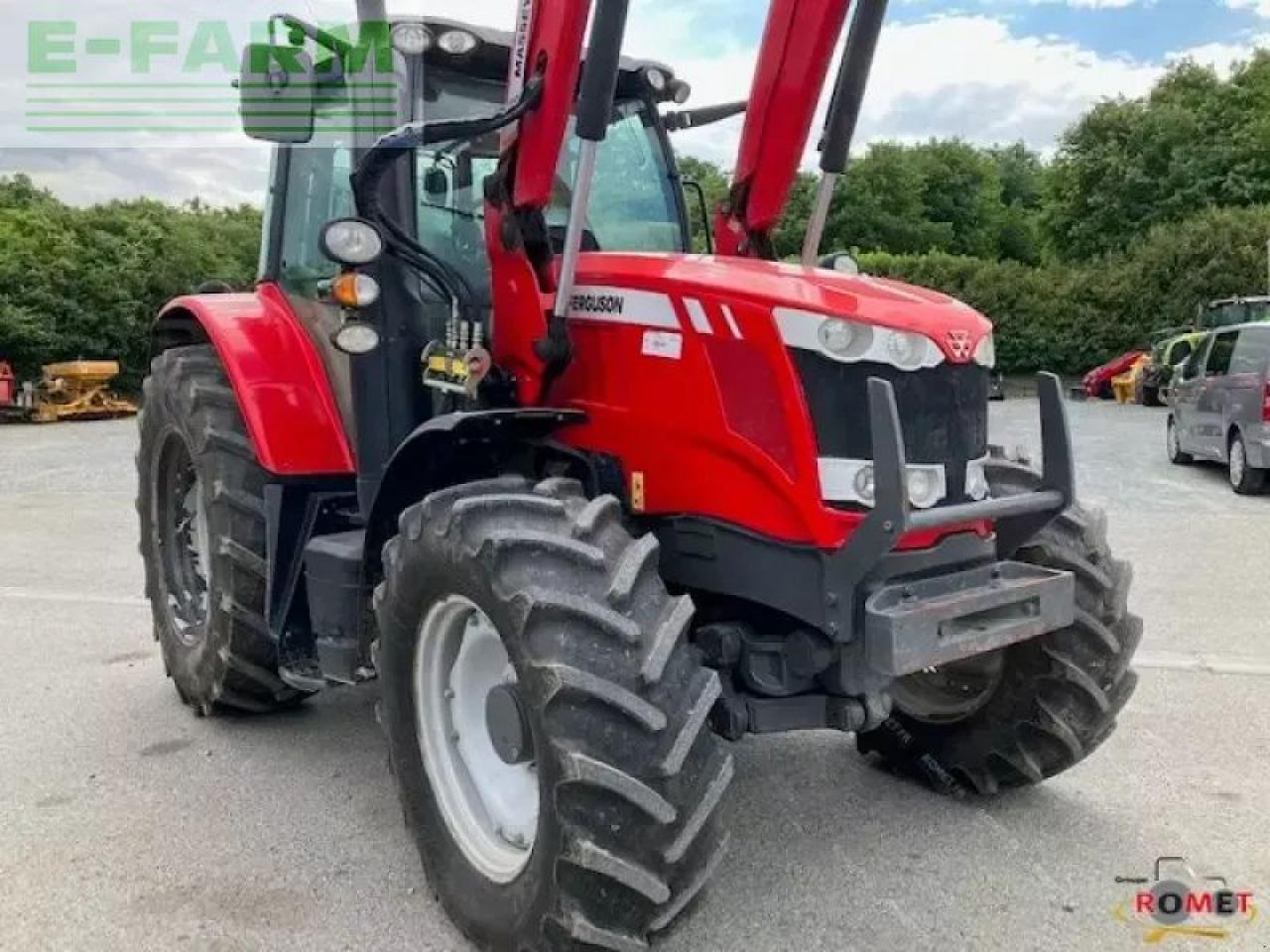 Massey Ferguson 6713 s d6 ef - Farm tractor: picture 2 Massey Ferguson 6713 s d6 ef - Farm tractor: picture 2