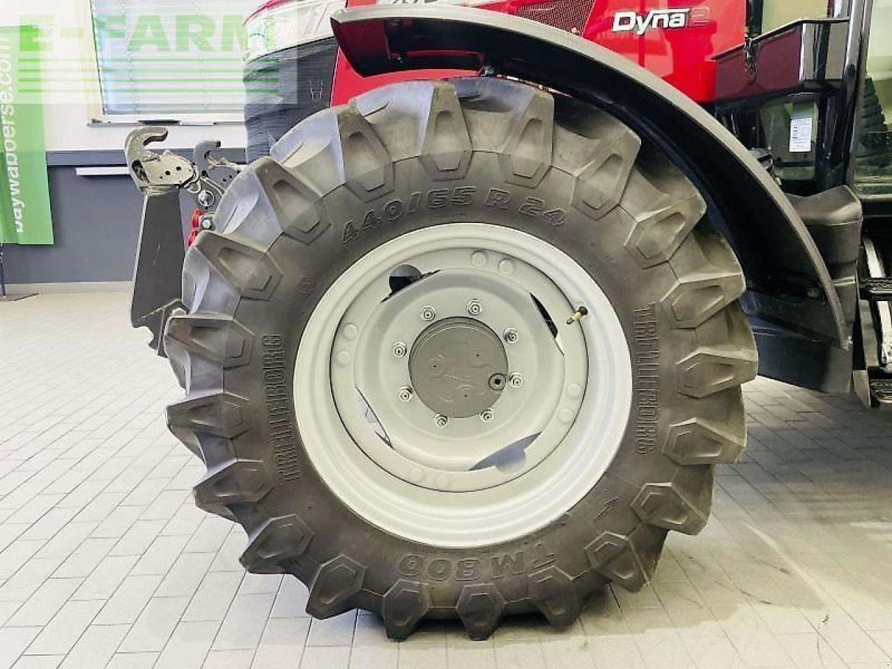 Farm tractor Massey Ferguson dyna-2 essential: picture 14