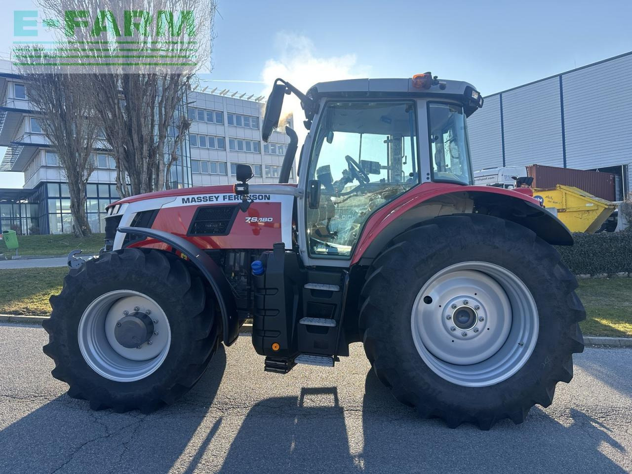 Massey Ferguson mf 7s.180 - Farm tractor: picture 2 Massey Ferguson mf 7s.180 - Farm tractor: picture 2