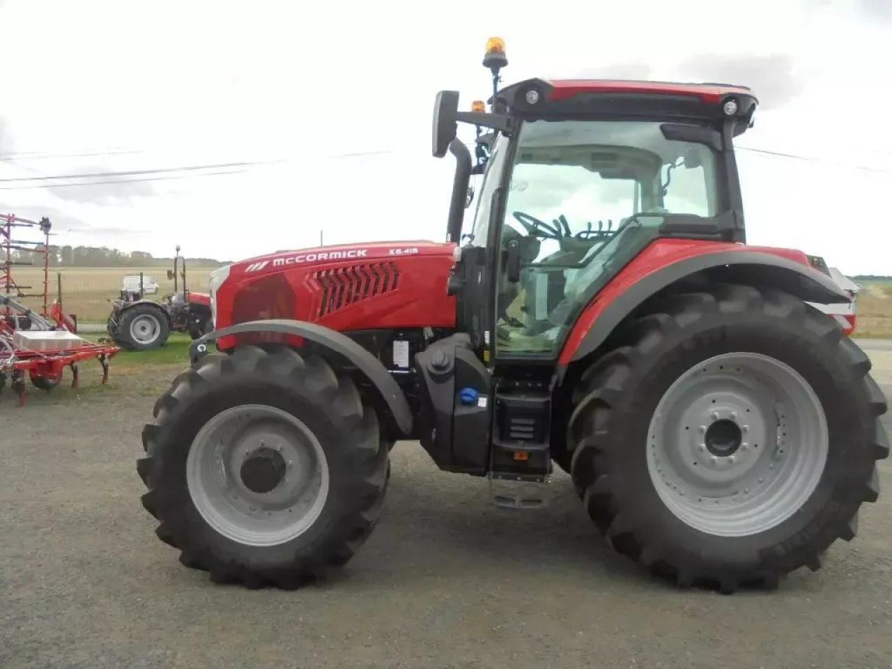 McCormick x6-415m - Farm tractor: picture 5 McCormick x6-415m - Farm tractor: picture 5