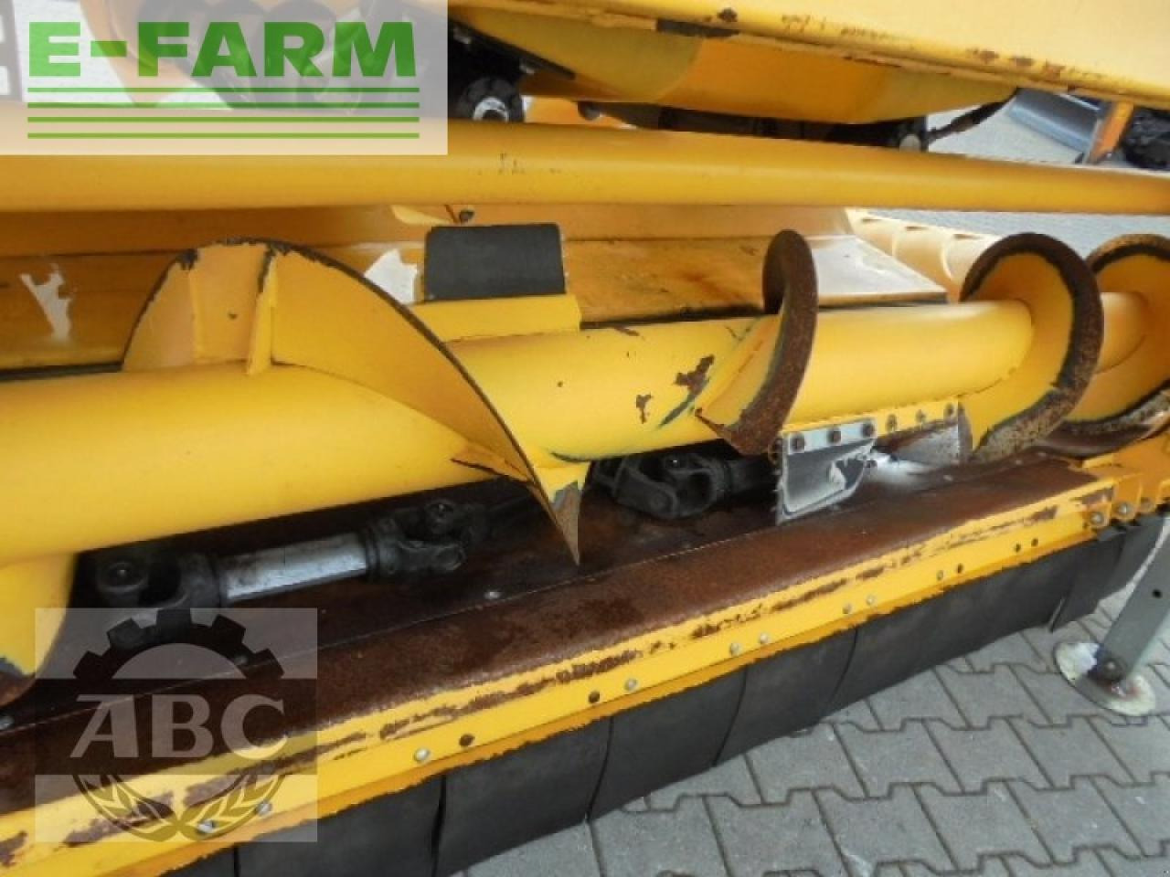 Maize harvester New Holland 980 cf 8r 75: picture 8 Maize harvester New Holland 980 cf 8r 75: picture 8