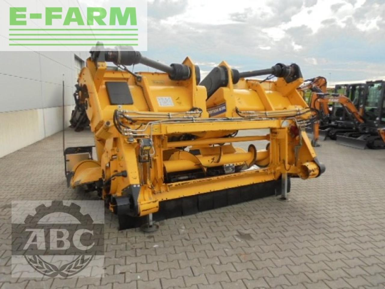 Maize harvester New Holland 980 cf 8r 75: picture 9 Maize harvester New Holland 980 cf 8r 75: picture 9