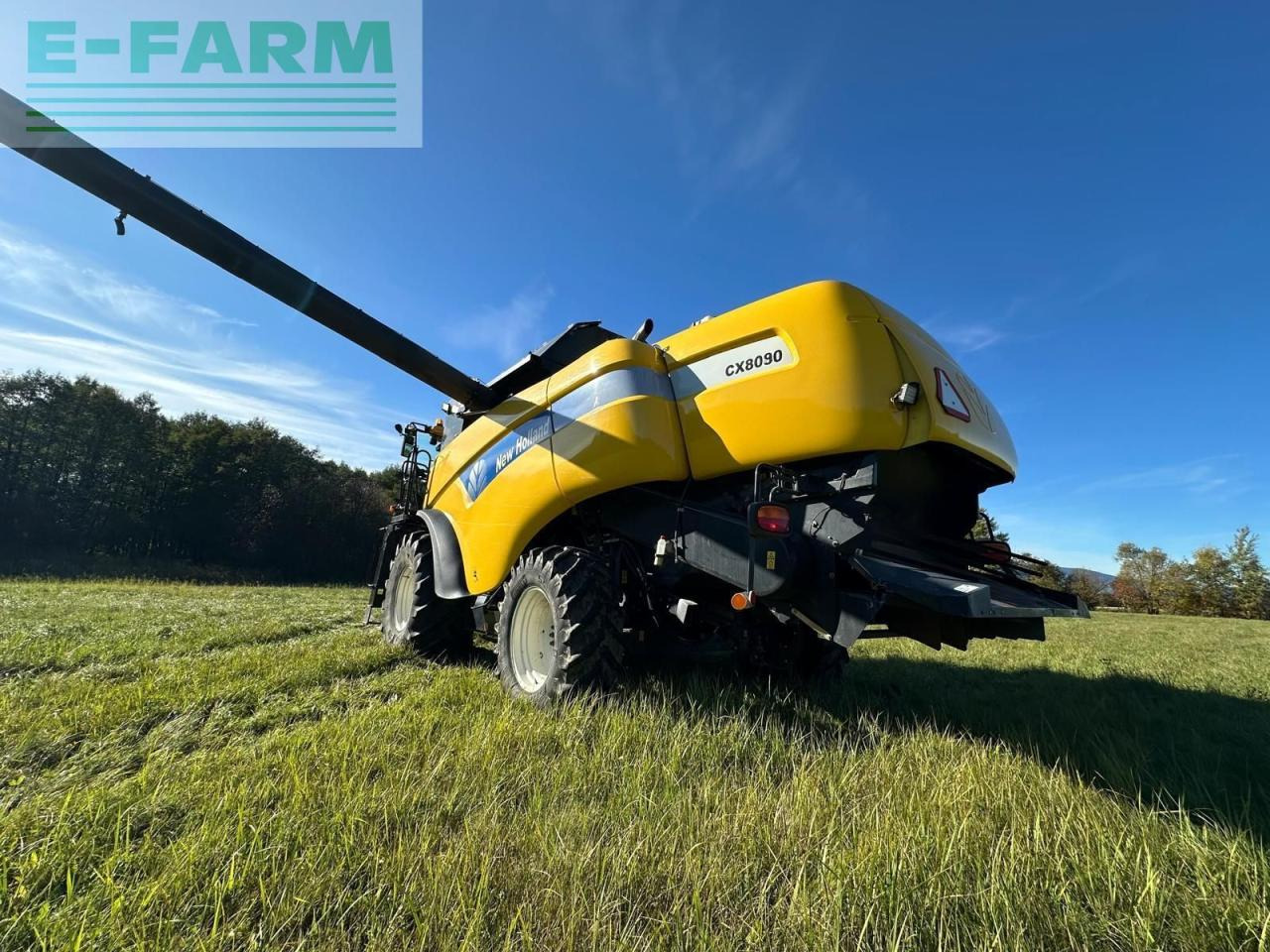 New Holland CX 8080 - Combine harvester: picture 4 New Holland CX 8080 - Combine harvester: picture 4