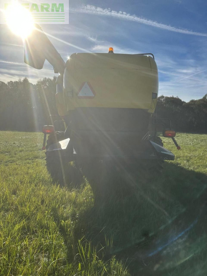 New Holland CX 8080 - Combine harvester: picture 5 New Holland CX 8080 - Combine harvester: picture 5