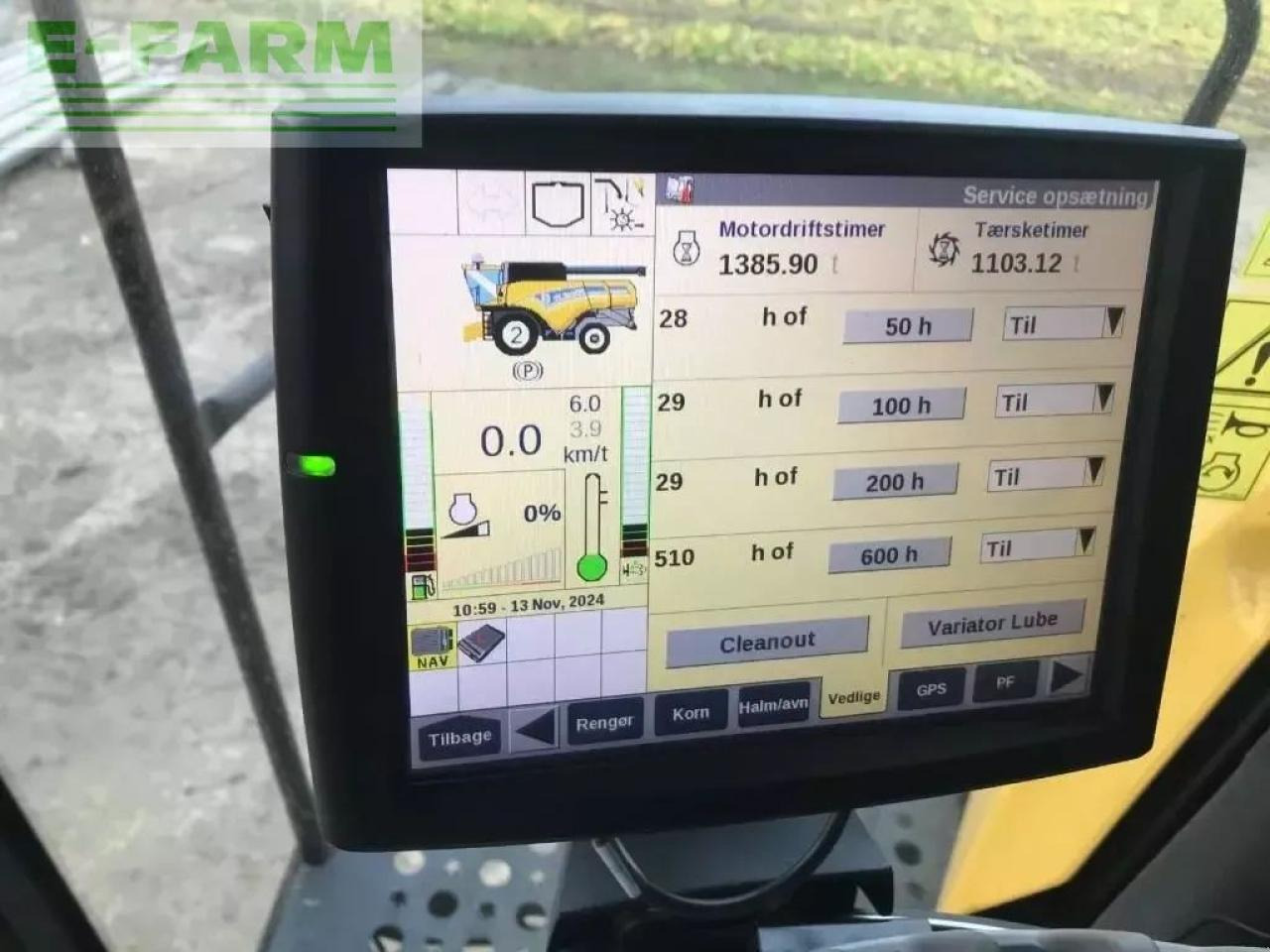 Combine harvester New Holland cx 8.90 slh: picture 15 Combine harvester New Holland cx 8.90 slh: picture 15