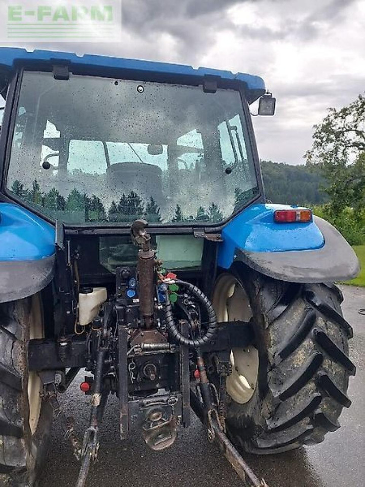 New Holland tl 90 a A - Farm tractor: picture 3 New Holland tl 90 a A - Farm tractor: picture 3