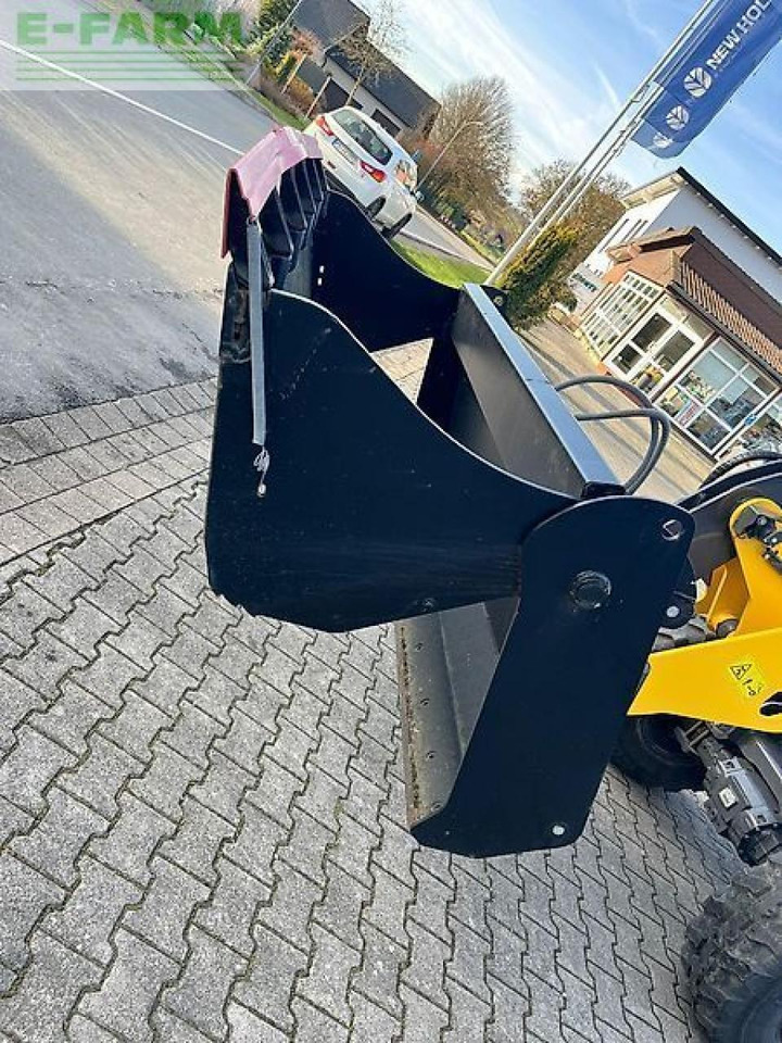 Mini excavator New Holland w60 c: picture 7 Mini excavator New Holland w60 c: picture 7