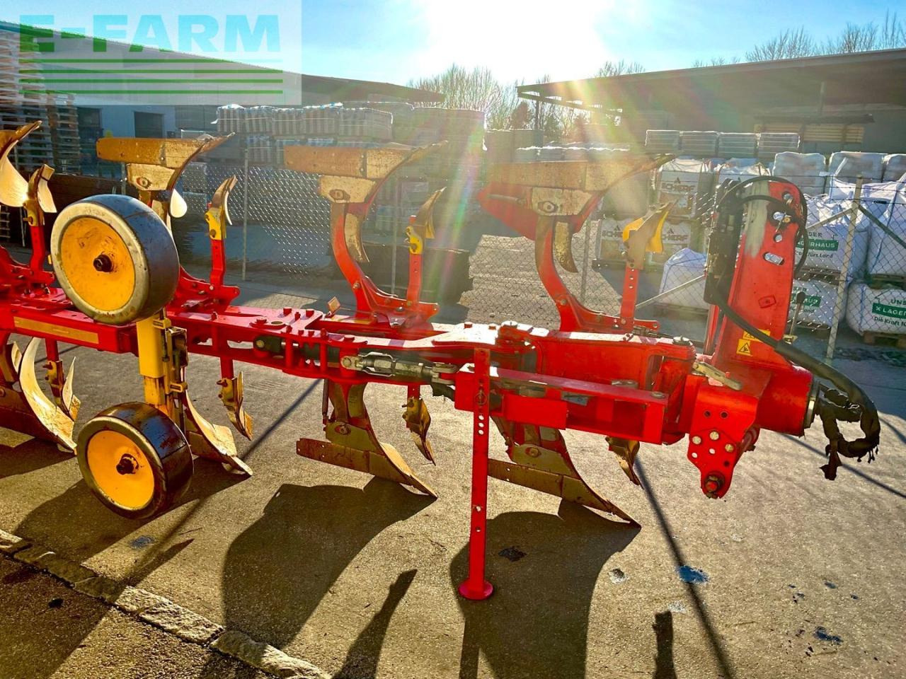 Pöttinger Servo 45 S Plus 5-sch. - Plow: picture 4 Pöttinger Servo 45 S Plus 5-sch. - Plow: picture 4