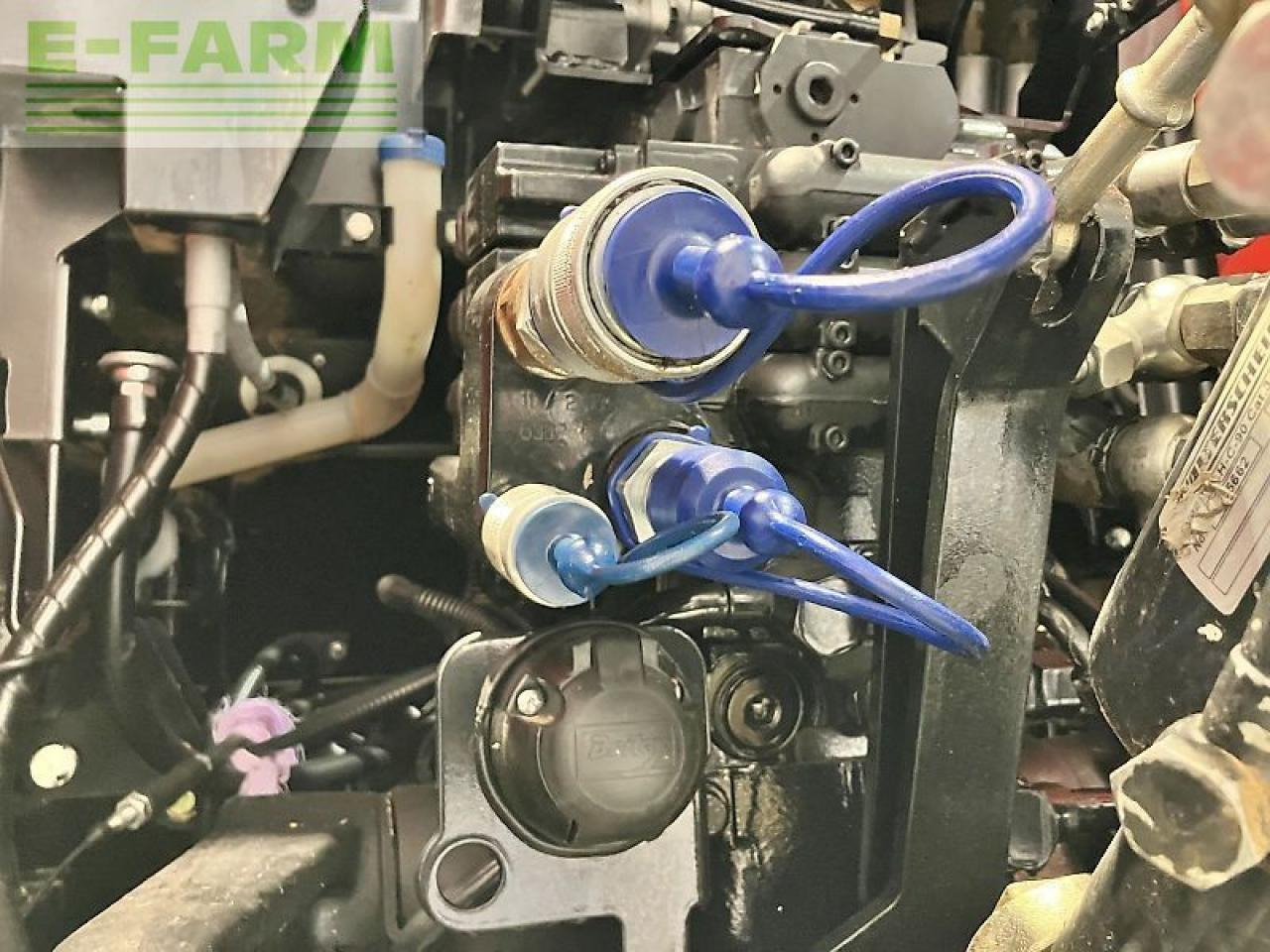 Farm tractor Steyr 6165 cvt hi-escr profi: picture 12 Farm tractor Steyr 6165 cvt hi-escr profi: picture 12