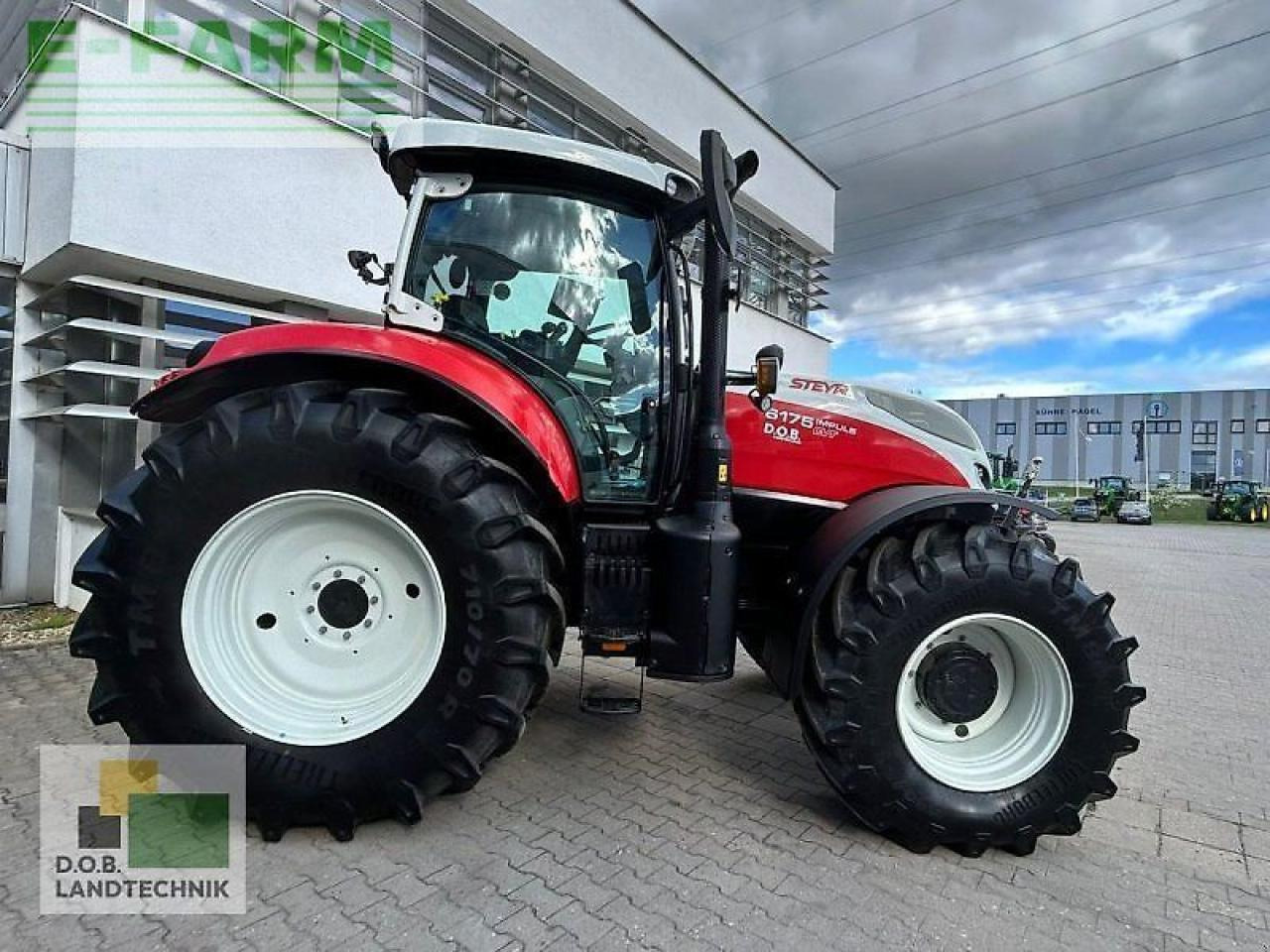 Farm tractor Steyr 6175 impuls cvt CVT: picture 7 Farm tractor Steyr 6175 impuls cvt CVT: picture 7