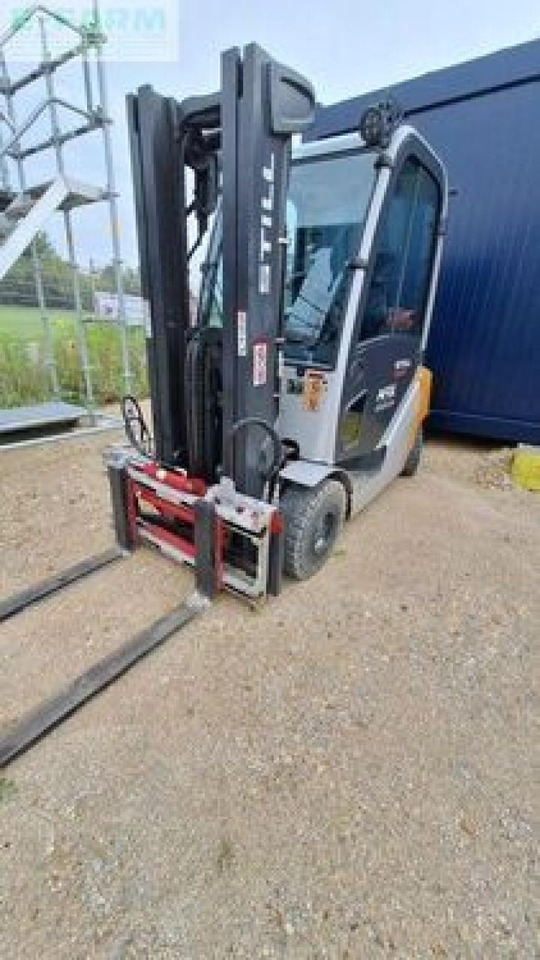 Still rx70-25t - Forklift: picture 3 Still rx70-25t - Forklift: picture 3