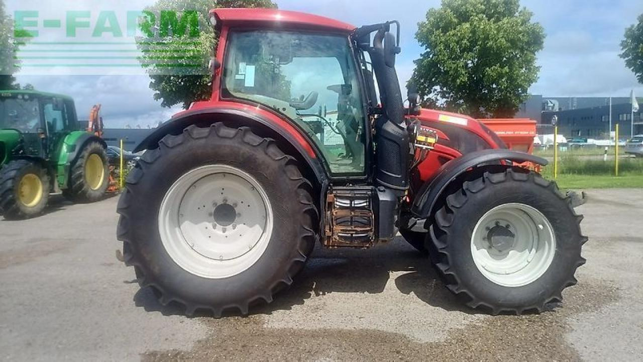 Valtra n174 - Farm tractor: picture 1 Valtra n174 - Farm tractor: picture 1