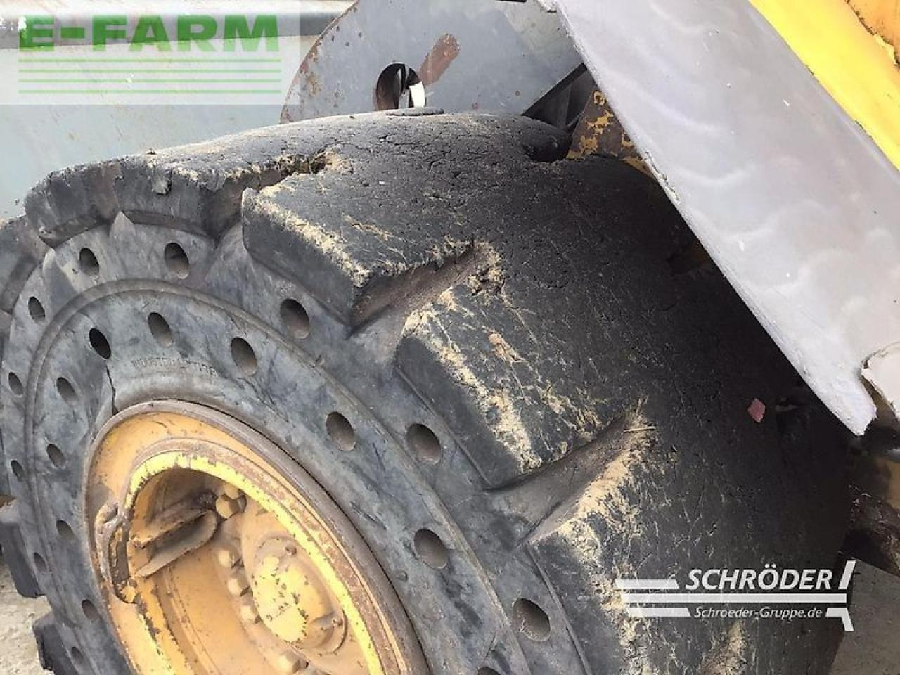 Mini excavator Volvo l 110 e: picture 10