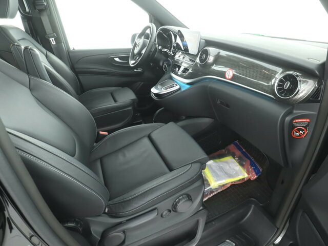 Passenger van, Electric van MERCEDES-BENZ EQV 300 Avantgarde Line,lang,7Sitze,2xKlima,LED: picture 16